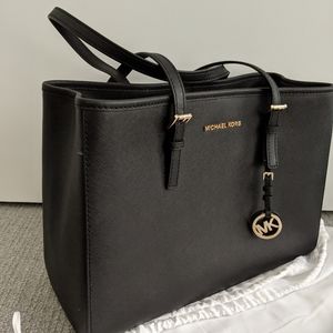 Jet Set Saffiano Leather Tote Bag (Original $248)